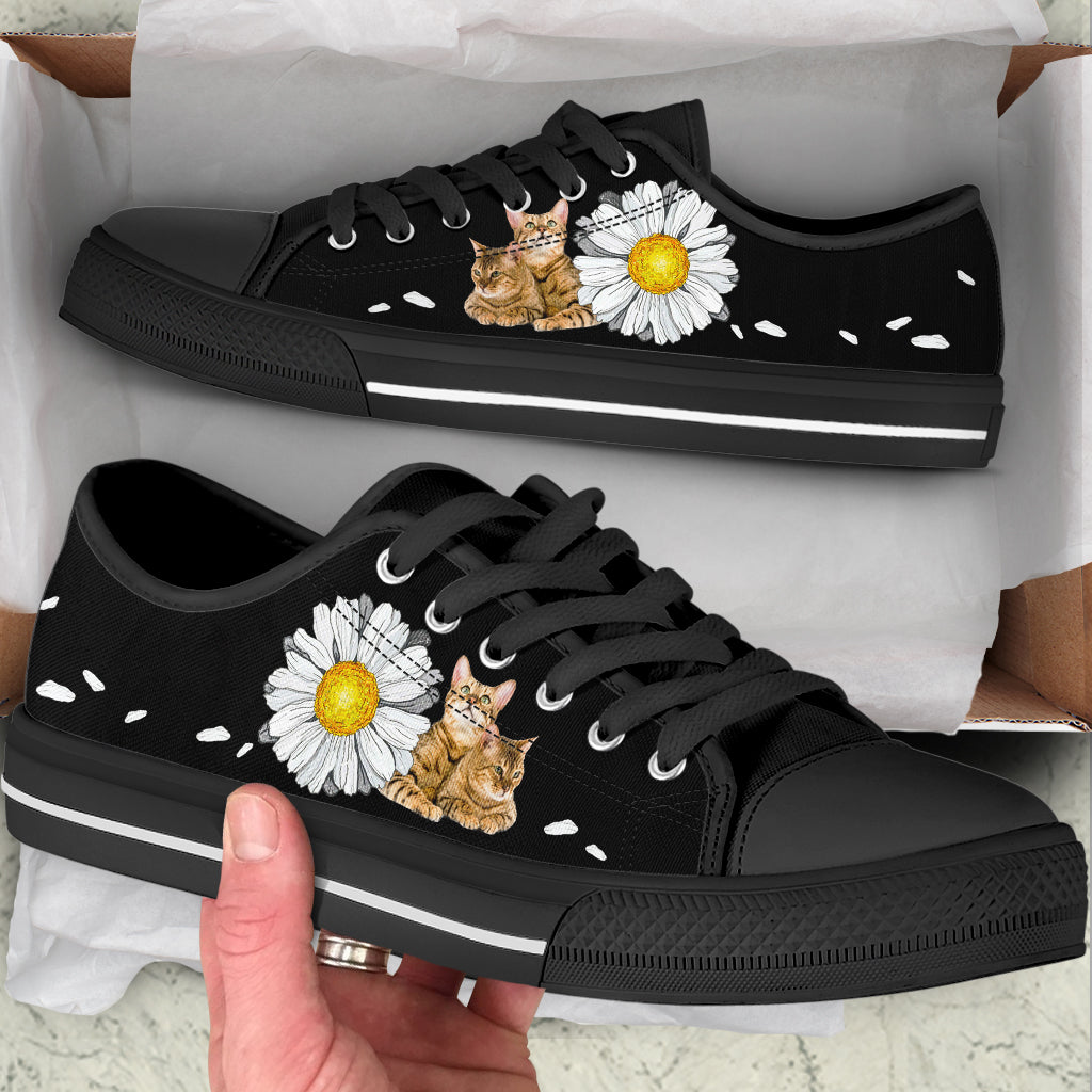 Bengal Cat Lover Shoes Daisy Petal Low Top Shoes Sneaker For Cat Walking Best Shoes For Men And Women 2