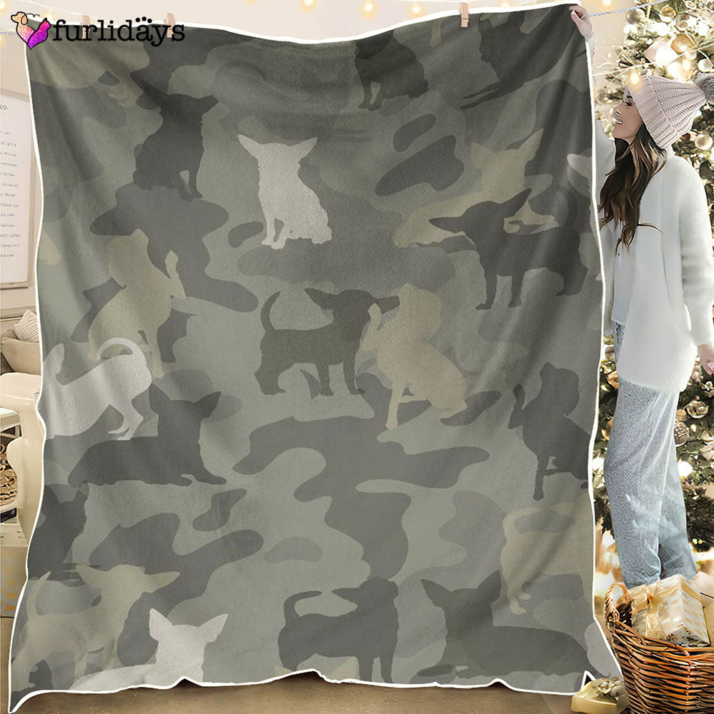 Dog Blanket Dog Face Blanket Dog Throw Blanket Chihuahua Camo Blanket Furlidays 1 5d15e930 ca32 47a7 8886 7f1a20bc2edd