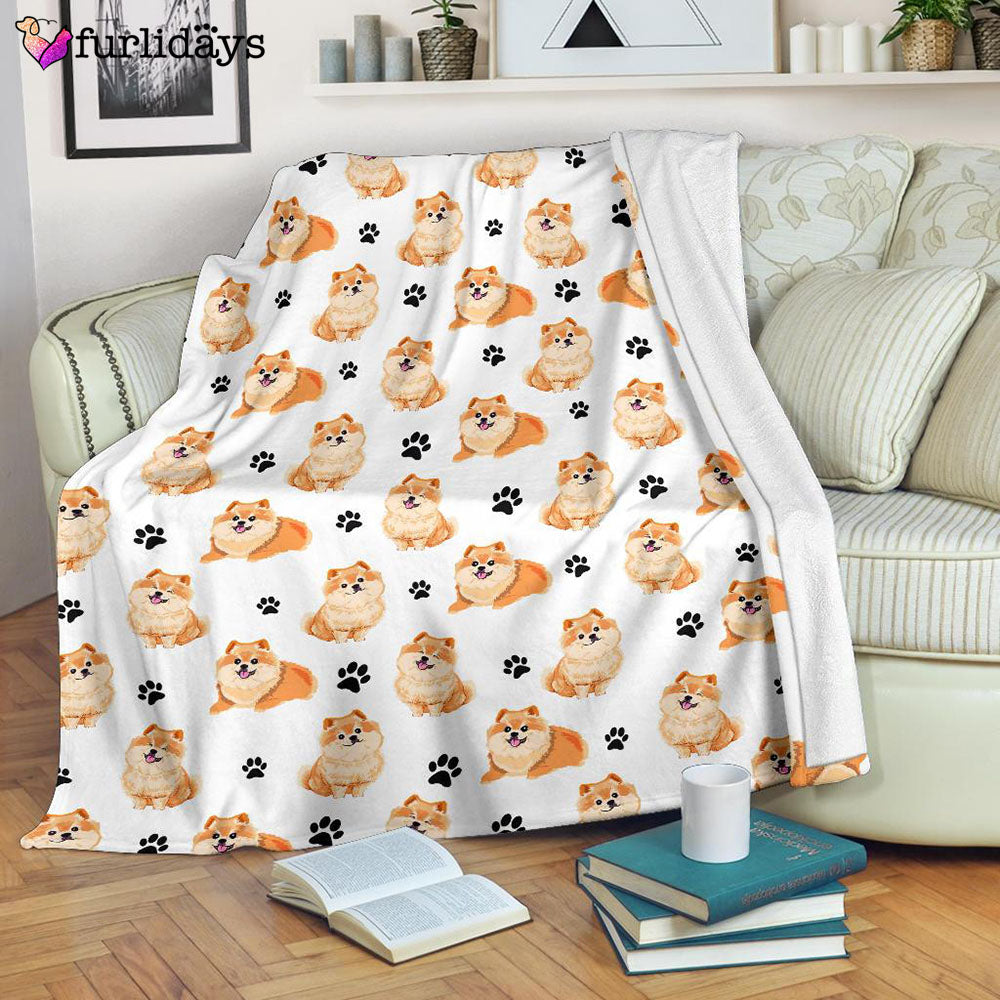 Dog Blanket Dog Face Blanket Dog Throw Blanket Pomeranian Paw Blanket Furlidays 7