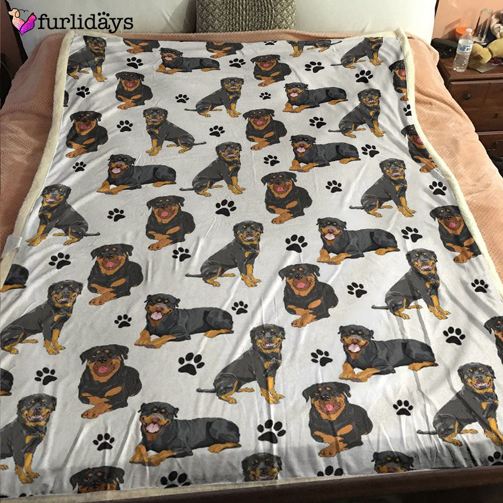Dog Blanket Dog Face Blanket Dog Throw Blanket Rottweiler Paw Blanket Furlidays 2 33005861 f36c 4411 bdbe 823316a07861 Dog Blanket Dog Face Blanket Dog Throw Blanket Rottweiler Paw Blanket Furlidays 2 33005861 f36c 4411 bdbe 823316a07861