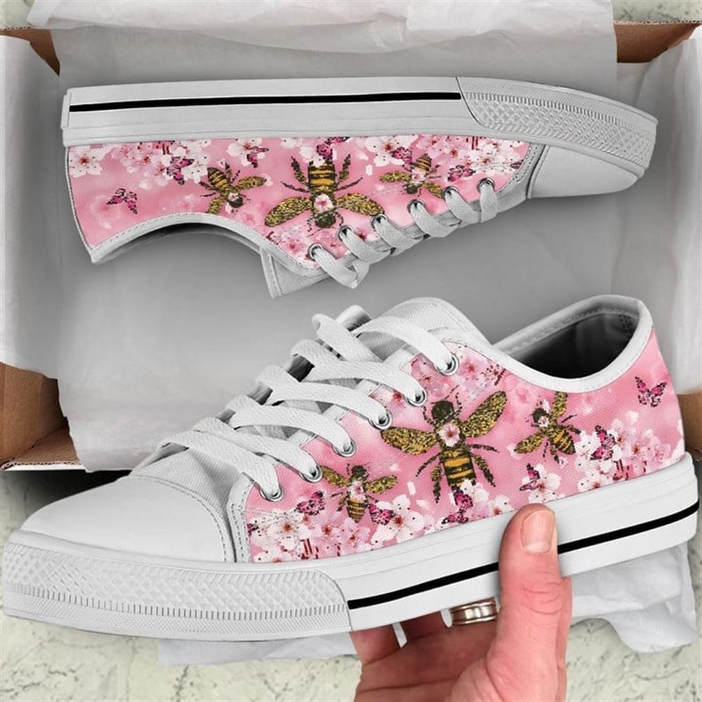 Bee Cherry Blossom Low Top Shoes Low Top Shoes Mens Women 1 f2aok1.jpg Bee Cherry Blossom Low Top Shoes Low Top Shoes Mens Women 1 f2aok1.jpg