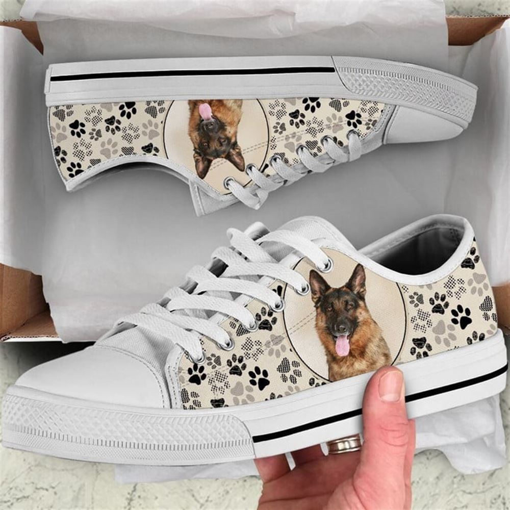 German Shepherd Dog Pattern Brown Canvas Low Top Shoes Pattern Brown Canvas Low Top Shoes Low Top Shoes Mens Women 2 eywlcw.jpg