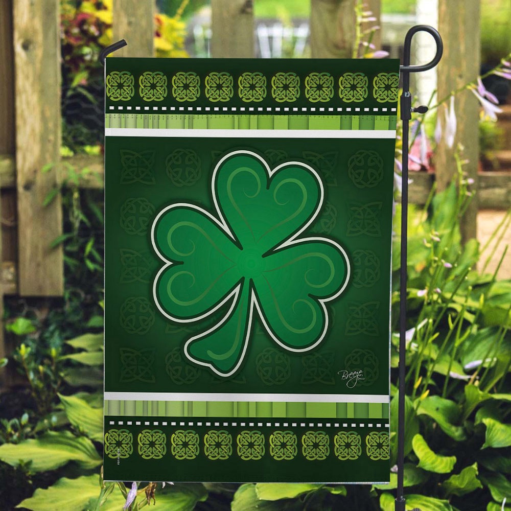 St Patrick Day Flag Shamrock House Flag St Patrick s Flag St Patrick s Day Garden Flag rpyyl5.jpg St Patrick Day Flag Shamrock House Flag St Patrick s Flag St Patrick s Day Garden Flag rpyyl5.jpg