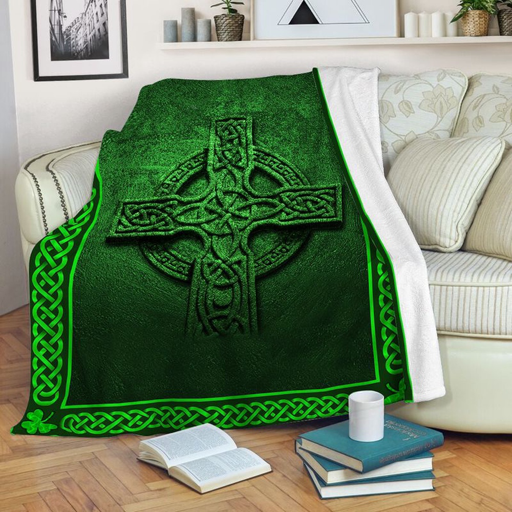 St Patrick s Blanket Celtic Irish Cross Moss Fleece Throw Blanket Green Day Bedroom Decor Fleece Blanket 1 tjo7gb.jpg St Patrick s Blanket Celtic Irish Cross Moss Fleece Throw Blanket Green Day Bedroom Decor Fleece Blanket 1 tjo7gb.jpg