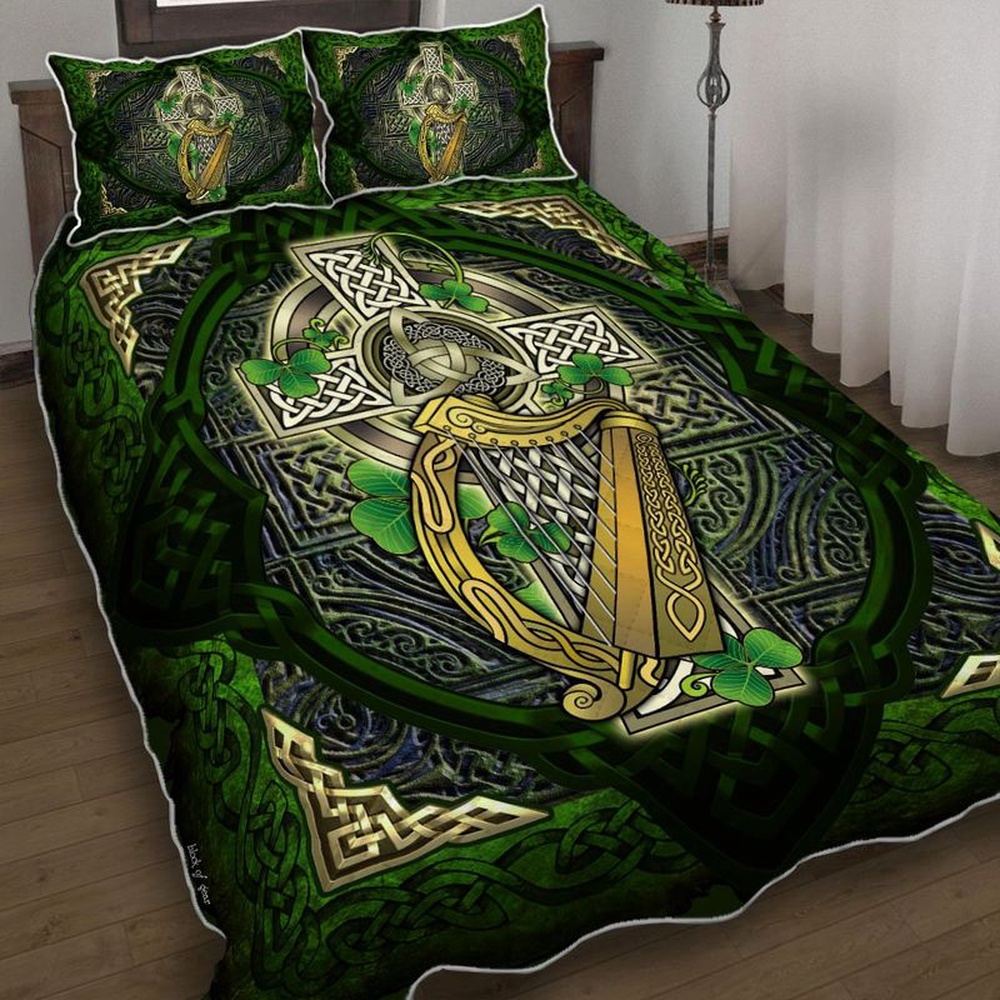 St Patricks Day Bedding Set Irish Celtic Cross With Shamrock Quilt Bedding Set Clover Bedding Set Irish Pattern Bedding Set St Patrick s Day 1 vqbmms.jpg
