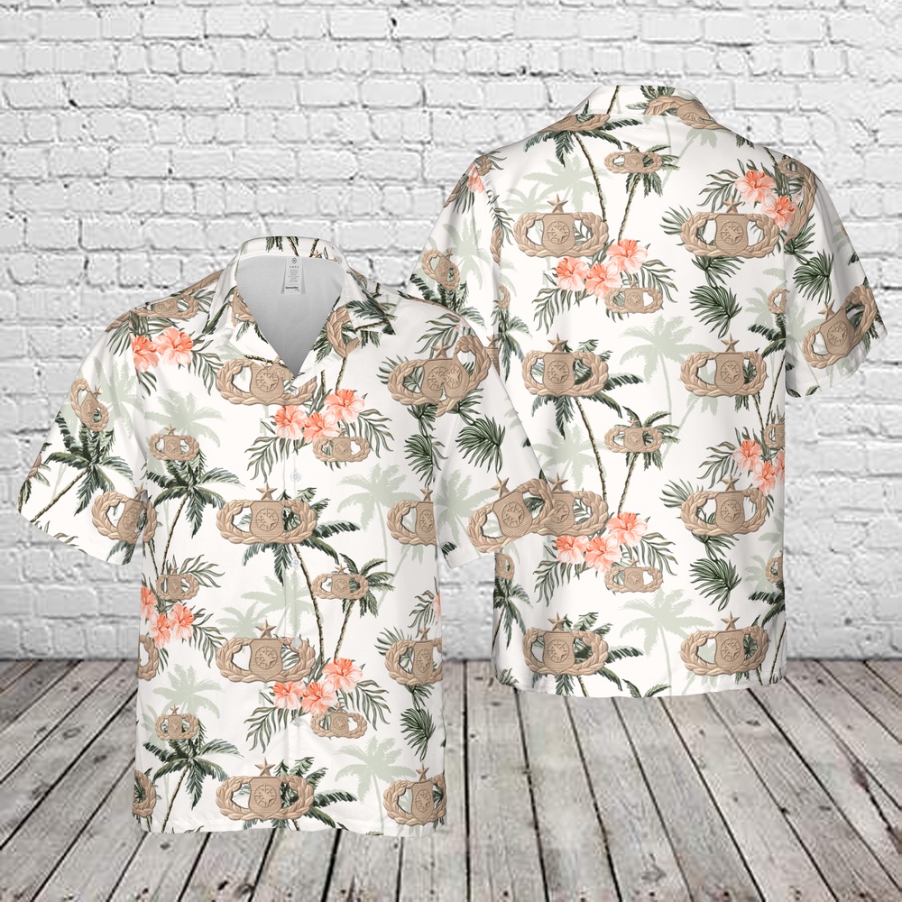 Air Force Hawaiian Shirt US Air Force Senior Weapons Director Badge Hawaiian Shirt Veteran Hawaiian Shirt 1 jcxiwr.jpg