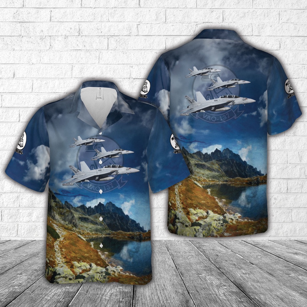 US Navy Electronic Attack Squadron 137 VAQRON 137 VAQ 137 Rooks EA 18G Growler Hawaiian Shirt 1 ltvjnt.jpg