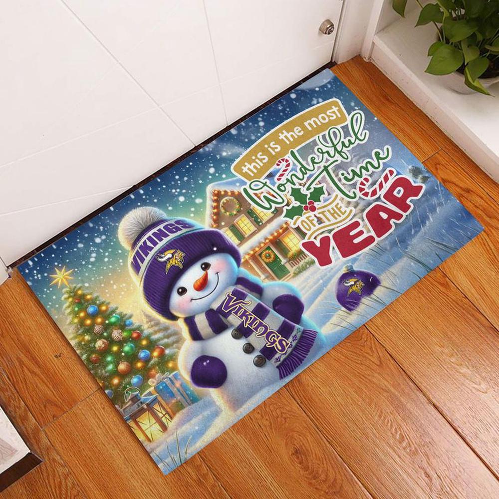 Minnesota Vikings NFL Cute Snowman Christmas Rubber Base Doormat Minnesota Vikings NFL Cute Snowman Christmas Rubber Base Doormat