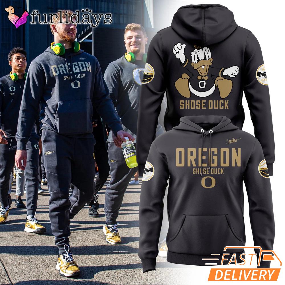 Oregon Honors Phil Knight with Shoe Duck Tribute Hoodie Oregon Honors Phil Knight with Shoe Duck Tribute Hoodie