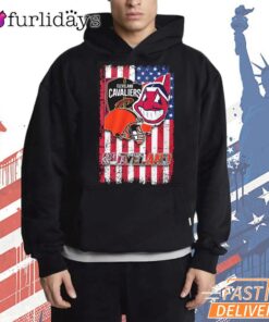 Cleveland Guardians American Flag Baseball Fan Graphic T-Shirt