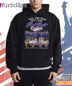 Detroit Pistons Yes I’m Old But I Saw Them All Legends T-Shirt