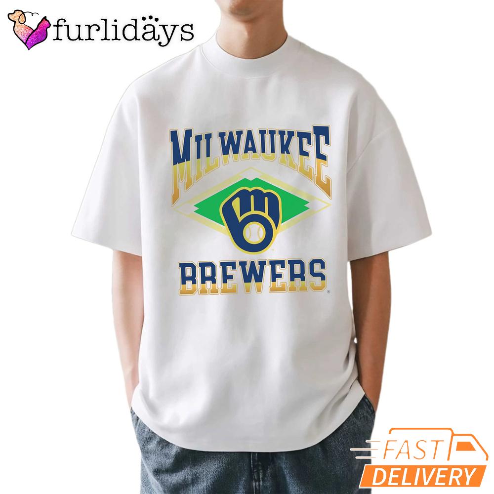 Milwaukee Brewers Baseball Field Diamond Graphic T-Shirt Milwaukee Brewers Baseball Field Diamond Graphic T-Shirt