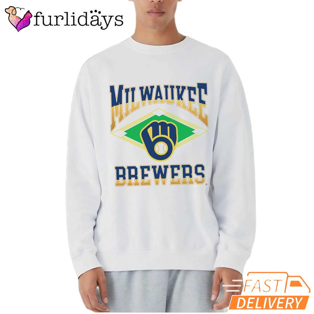 Milwaukee Brewers Baseball Field Diamond Graphic T-Shirt Milwaukee Brewers Baseball Field Diamond Graphic T-Shirt