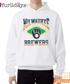 Milwaukee Brewers Baseball Field Diamond Graphic T-Shirt