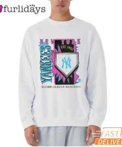 New York Yankees 1903 MLB Cooperstown Neon Field Shock T-Shirt