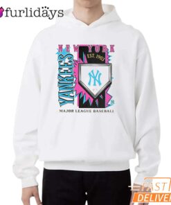 New York Yankees 1903 MLB Cooperstown Neon Field Shock T-Shirt