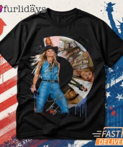 Country Music Women Legends Signature T Shirt – Black Country Music Graphic Tee Thiet KE Lai Hinh Anh Tren Mau Sao Cho Hot Trend Moi EP Hon Roi DI Chuyen Hinh Anh IN Tren Mat Truoc Sang Mockup AO Mau