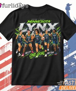 Minnesota Lynx Graphic T Shirt – Black WNBA Basketball Fan Tee Thiet KE Lai Hinh Anh Tren Mau Sao Cho Hot Trend Moi EP Hon Roi DI Chuyen Hinh Anh IN Tren Mat Truoc Sang Mockup AO Mau