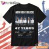 New Kids on the Block 42 Years T Shirt – Signature Retro Music Fan Tee Thiet KE Lai Hinh Anh Tren Mau Sao Cho Hot Trend Moi EP Hon Roi DI Chuyen Hinh Anh IN Tren Mat Truoc Sang Mockup AO Mau