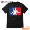 Retro Woman Graphic Vintage Style T Shirt DI Chuyen Hinh Anh IN Tren Mat Truoc Sang Mockup AO Mau Lay Ung Background Mau Thiet KE